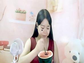 吃瓜小伙直播视频,吃瓜小伙带你领略直播界的趣味瞬间